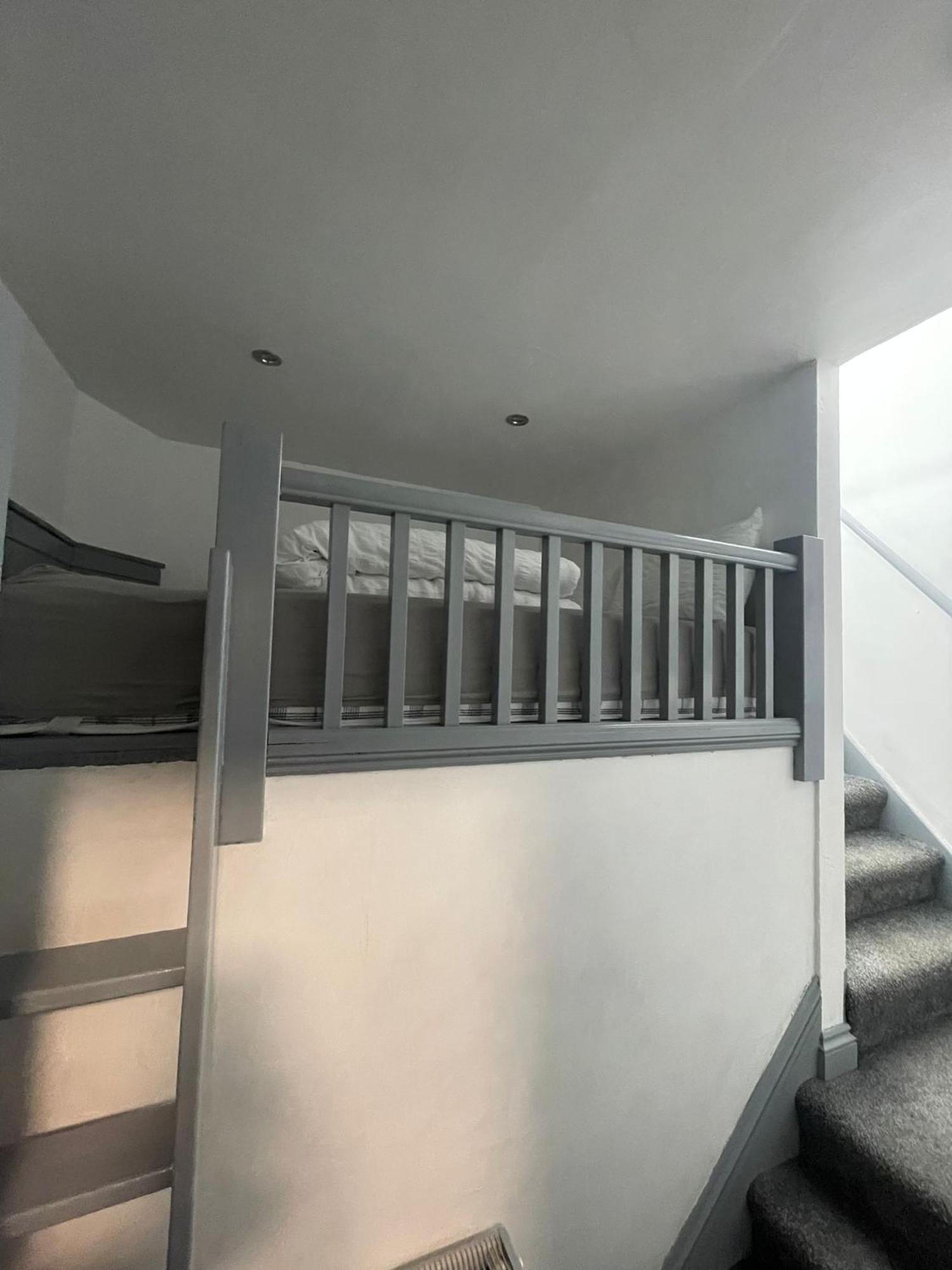 Shore Lodge New Quay Exterior foto